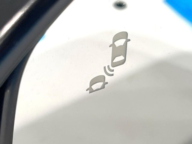 �y�u���C���h�X�|�b�g�C���t�H���[�V�����z���s���A�h�A�~���[�̎��p�ɂȂ�₷���ӏ��Ɍ㑱�Ԃ��ڋ߂���ƃT�C�h�~���[�t�߂Ɍx����\���A�h���C�o�[�ɒ��ӊ��N�����Ă���܂��B