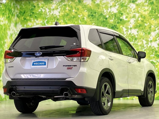 フォレスター1.8 STI スポーツ 4WD