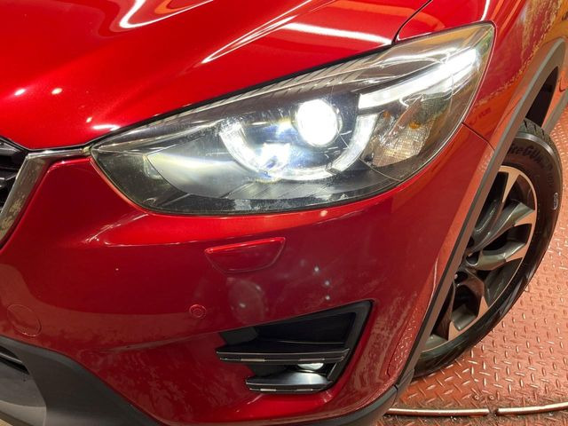 �yLED�w�b�h���C�g�z���V����ԑ��s�����ǍD�Ȏ��E���m�ۂ����S���ĉ^�]�ł��鍂�P�xLED�w�b�h���C�g�𑕔�!�_�����x�������A����d�͂��}�����Ă��܂��B