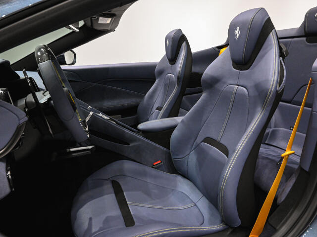 ローマスパイダーF1 DCT