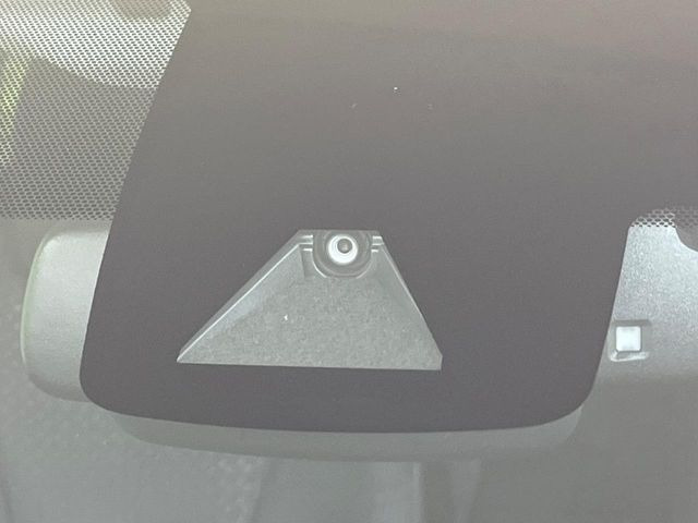 �y�v���N���b�V���Z�[�t�e�B�z�O���̎ԗ��������m���A�Փ˂������Ȏ��͌x��Œ��ӂ𑣂��A�u���[�L�𓥂ޗ͂��T�|�[�g�B�u���[�L�𓥂߂Ȃ������ꍇ�͏Փ˔�Q�y���u���[�L���쓮�A�Փˉ�����T�|�[�g���܂��B