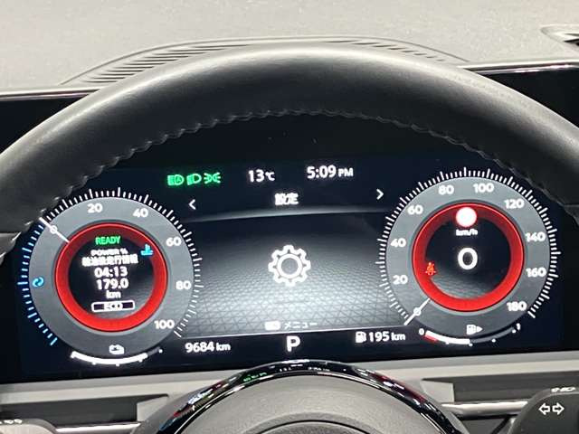 ノート1.2 X FOUR 90周年記念車 4WD