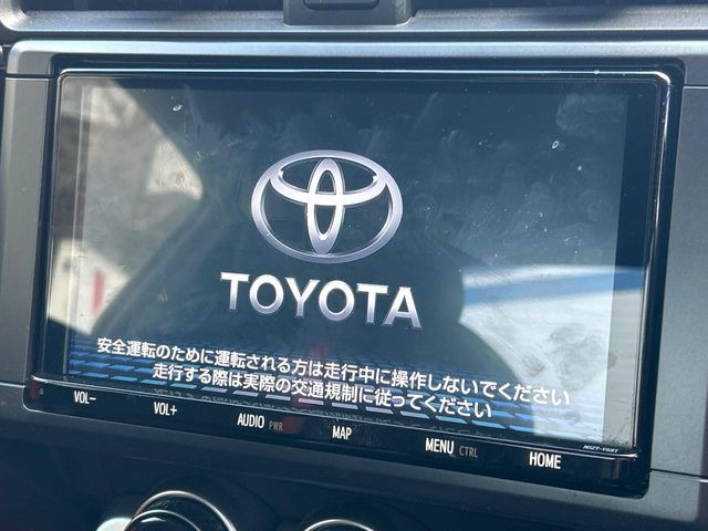 �y�����i�r�z�l�C�̏����i�r�𑕔��B�I�[�f�B�I�@�\���[�����Ă���ABluetooth�ڑ�����΂������̃X�}�z��MP3�v���C���[�̉��y���Đ��\!�����̉^�]������Ɋy�����Ȃ�܂�!!