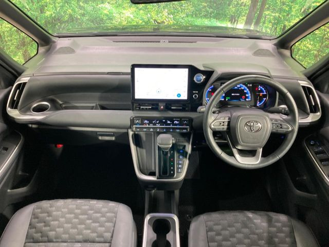 ヴォクシー1.8 ハイブリッド S-Z