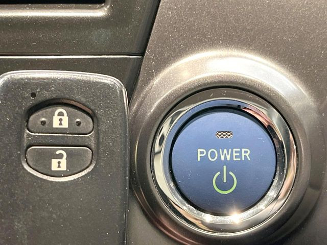 �y�X�}�[�g�L�[�z�J�o����|�P�b�g�ɓ��ꂽ�܂܂ł��h�A�̎{���E�������\�ȃX�}�[�g�L�[�𑕔��B�G���W���̃I���E�I�t�����J�M�����o���K�v����������Ƃ��Ă��֗��ł���