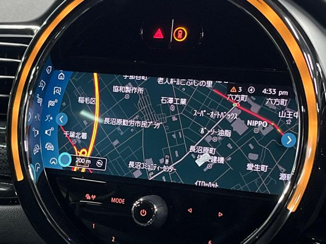 �������i�r:��̊��̂���i�r�́A����������ԓ������o���Ă���܂��B�I�[�f�B�I�@�\���[�����Ă���܂��̂ŁA�^�]�����y���߂܂���