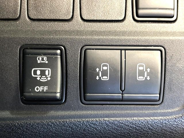 �y�����p���[�X���C�h�h�A�z�X�}�[�g�L�[��^�]�Ȃ̃X�C�b�`�Ō�ȗ����X���C�h�h�A�̊J���\���d��������͂����ăh�A���J����K�v�������A�����Ȃ��q�l�ł��ȒP�ɊJ���߂ł����K�ł���