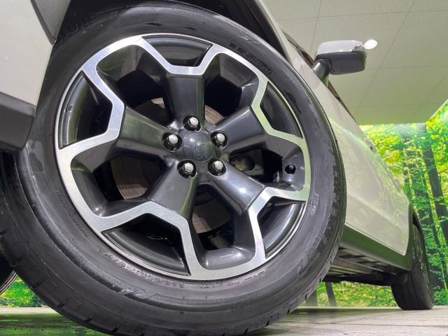 �y����17�C���`�A���~�z�C�[���z�O�ςɃ}�b�`���������A���~�z�C�[���𑕒����Ă���܂��B�e��ЊO�A���~�z�C�[����A�X�^�b�h���X�^�C�����戵�����Ă���܂��B���񂲑��k����������