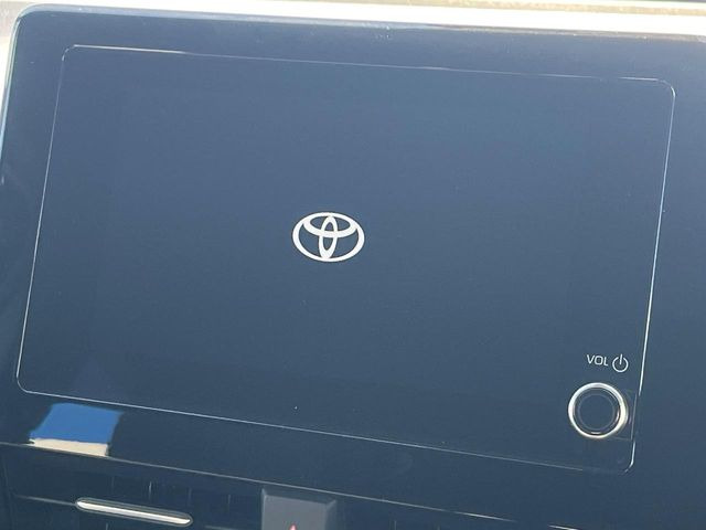 �y10.5�C���` �f�B�X�v���C�I�[�f�B�I�z���ʂ̃f�B�X�v���C��AppleCarPlay��AndroidAuto�����p�\�B�傫�ȉ�ʂŃX�}�z�i�r�A�v���������p���������܂���