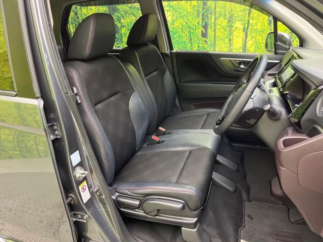 �^�]�Ȃ܂��ɂ͏\���ȃX�y�[�X������A�啿�ȕ��ł��������^�]���Ă�����������ł��B