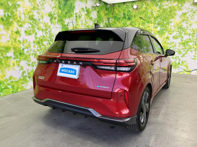 ノートオーラ1.2 G レザーエディション