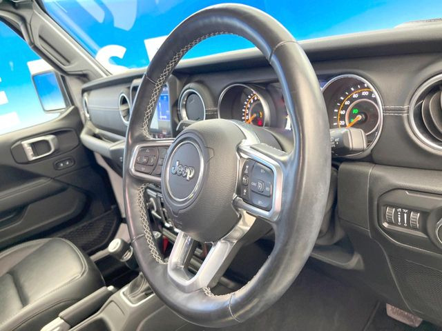 ���n���h�����̃X�������Ȃ��A���ꂢ�ȏ�Ԃ��ێ����Ă���܂��B�e�X�C�b�`���̓�����m�F�ς݂ł��B