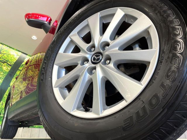 �y����17�C���`�A���~�z�C�[���z�O�ςɃ}�b�`���������A���~�z�C�[���𑕒����Ă���܂��B�e��ЊO�A���~�z�C�[����A�X�^�b�h���X�^�C�����戵�����Ă���܂��B���񂲑��k����������