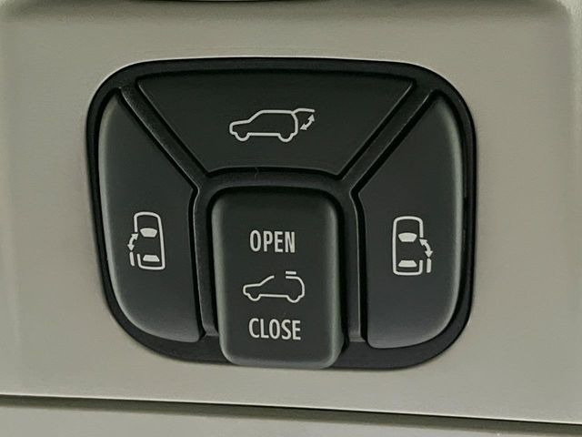 �y�����p���[�X���C�h�h�A�z�X�}�[�g�L�[��^�]�Ȃ̃X�C�b�`�Ō�ȗ����X���C�h�h�A�̊J���\���d��������͂����ăh�A���J����K�v�������A�����Ȃ��q�l�ł��ȒP�ɊJ���߂ł����K�ł���