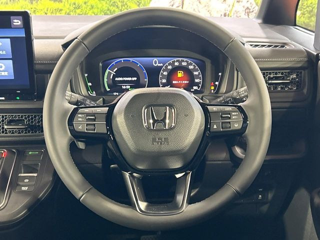 �y�����v�����X�e�A�����O�z�㎿�Ȋv���g�p���邱�ƂŁA��ɂ����������݂ƂĂ��^�]���₷���n���h���ł���