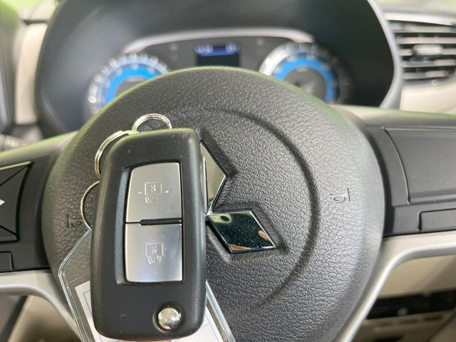 �y�L�[���X�z�������ꂽ�ꏊ����ł��{�^����Ńh�A�̊J���E�{�����ł���̂łƂ��Ă��֗�!�h�A�̌�������ɏ������邱�Ƃ�����܂����