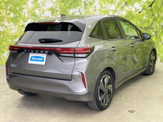 ノートオーラ1.2 G レザーエディション