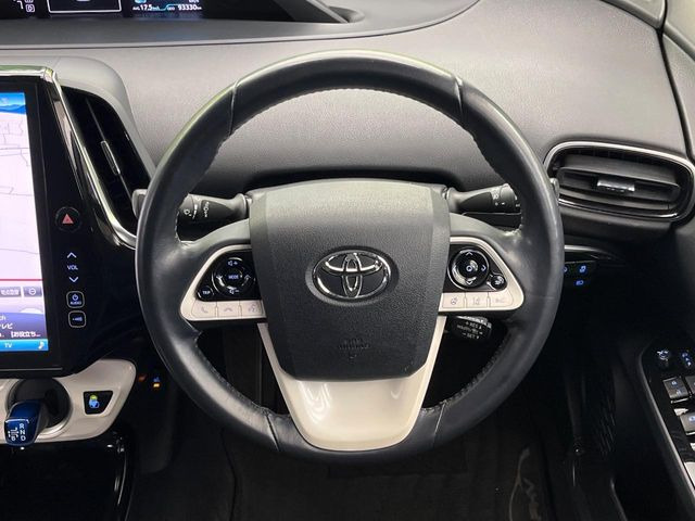 �y�����v�����X�e�A�����O�z�㎿�Ȋv���g�p���邱�ƂŁA��ɂ����������݂ƂĂ��^�]���₷���n���h���ł���