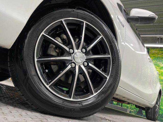 �y15�C���`�A���~�z�C�[���z�O�ςɃ}�b�`�����A���~�z�C�[���𑕒����Ă���܂��B�e��A���~�z�C�[����A�X�^�b�h���X�^�C�����戵�����Ă���܂��B���񂲑��k����������