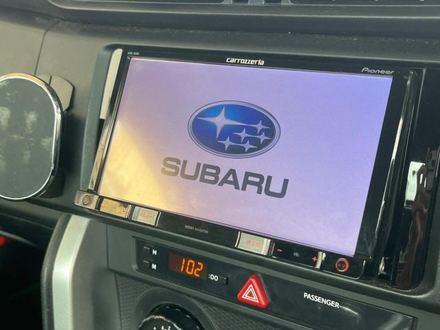 �y�����i�r�z�l�C�̏����i�r�𑕔����Ă���܂��B�i�r�̎g���₷���͂������A�I�[�f�B�I�@�\���[��!�L�����v�◷�s�͂������A�ʋ΂┃�����ȂǕ��i�̃h���C�u���y�����Ȃ�͂���