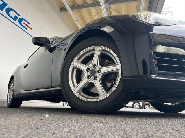 �y16�C���`�A���~�z�C�[���z�O�ςɃ}�b�`�����A���~�z�C�[���𑕒����Ă���܂��B�e��A���~�z�C�[����A�X�^�b�h���X�^�C�����戵�����Ă���܂��B���񂲑��k����������