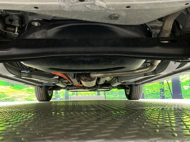 下回りがきれいなうちに、防錆加工の施工がオススメ。降雪地域はもちろん、沿岸部にお住いの方や、趣味でマリン・ウィンタースポーツをされる方にご好評いただいております。