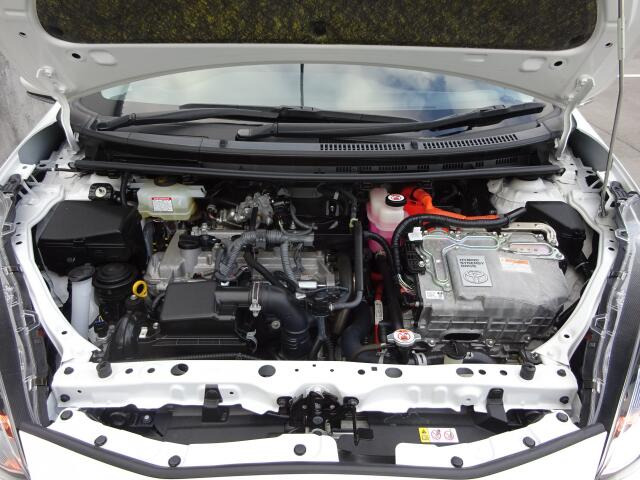 �G���W�����[�������ꂢ�ł���B�@�֋@�\�n���ǍD�ł��B�[�ԑO�ɓ_���������s���܂��B�G���W���I�C���E�I�C���t�B���^�[�E�G�A�R���t�B���^�[�E���C�p�[�S���͕K�������v���܂�.