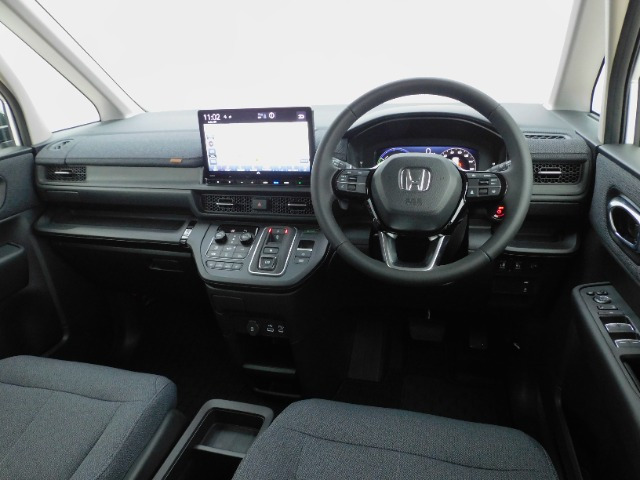 ステップワゴン2.0 e:HEV エアー EX