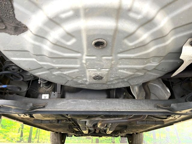 下回りがきれいなうちに、防錆加工の施工がオススメ。降雪地域はもちろん、沿岸部にお住いの方や、趣味でマリン・ウィンタースポーツをされる方にご好評いただいております。