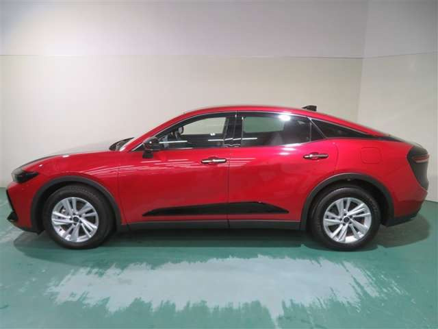 クラウンクロスオーバー2.5 G E-Four 4WD