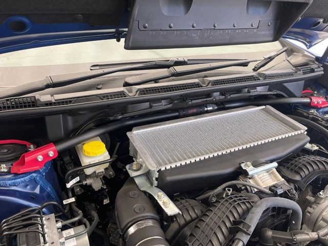 �ySTI�����p�[�c�z�t���L�V�u���h���[�^���[�o�[�A�t���L�V�u���h���[�X�e�B�t�i�[�����A���e���������N�A�����X�^�r���C�U�[�u�b�V���𑕔����Ă���܂���