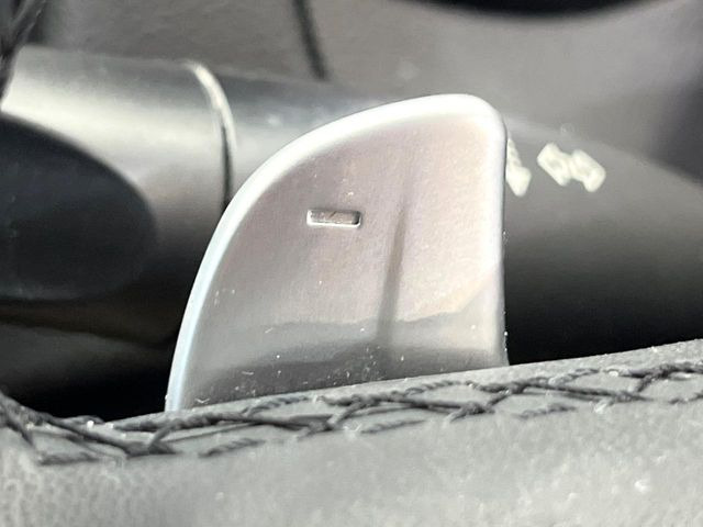 ���X�e�A�����O�p�h���V�t�g:�N�C�b�N�ȃV�t�g���삪�\!���X�|���X�������A���Ȃ��̃M�A�ϑ��ɂ�������Ƃ��Ă��Ă���܂�!���Ԃƈ�̂ƂȂ�鑕���ł��B