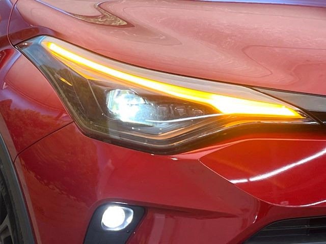 �yLED�w�b�h���C�g�z���V����ԑ��s�����ǍD�Ȏ��E���m�ۂ����S���ĉ^�]�ł��鍂�P�xLED�w�b�h���C�g�𑕔�!�_�����x�������A����d�͂��}�����Ă��܂��B