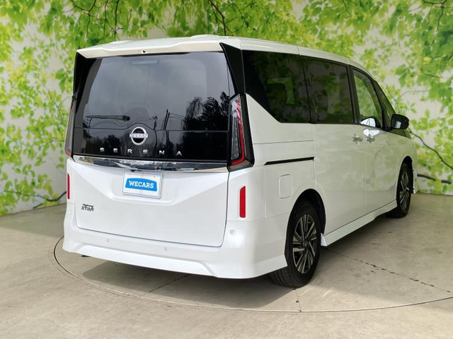 セレナ2.0 ハイウェイスターV