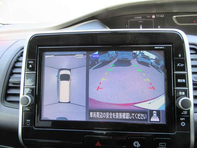 セレナ2.0 X VセレクションII 4WD