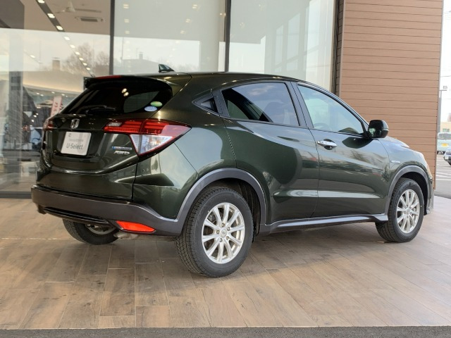 ヴェゼル1.5 ハイブリッド X 4WD