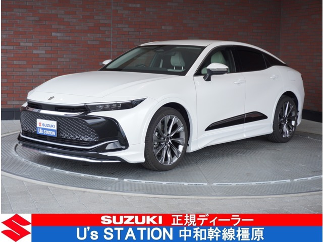 クラウンクロスオーバー2.5 G アドバンスト レザー パッケージ E-Four 4WD