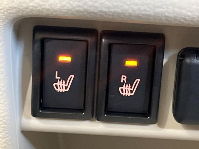 �y�V�[�g�q�[�^�[�z�������ɏd�󂷂�V�[�g�q�[�^�[!�G�A�R����葁�����܂��Ă����̂Ŋ�����̐l�����S�ł��ˁ�G�A�R���̉����͊������邩����A�Ƃ������ɂ����������߂ł��B