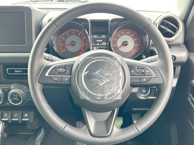 �y�����v�����X�e�A�����O�z�㎿�Ȋv���g�p���邱�ƂŁA��ɂ����������݂ƂĂ��^�]���₷���n���h���ł���