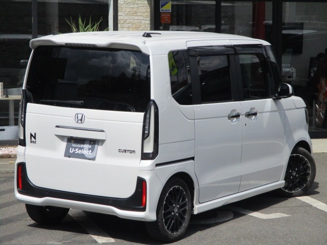 N-BOXカスタムコーディネートスタイル モノトーン