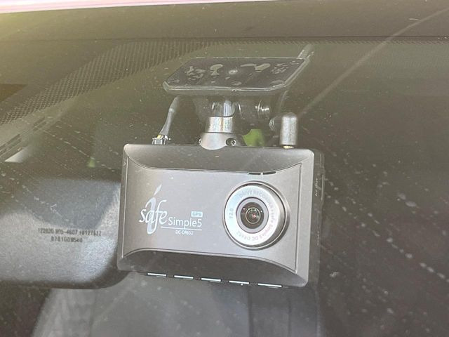 �y�h���C�u���R�[�_�[�z���S�E���S�ȃJ�[���C�t�ɕK�{�̃h���C�u���R�[�_�[�𑕔�!���s���͂������A������^�]�⎖�̂ɑ��������ۂ̏󋵂��f���ŋL�^���A����̃��X�N�ɔ����܂��B