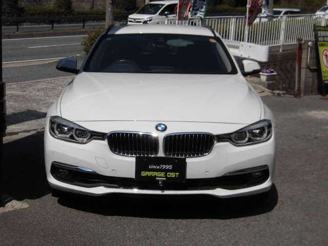 �l�C��BMW3�V���[�Y�c�[�����O���A�㋉�O���[�h�̃��O�W���A���[�ŁA���v�V�[�g�ŁA�C���e���W�F���g�Z�[�t�e�B�[�ŁA�d�����A�Q�[�g�ŁA�����i�r�ŁA�o�b�N�J�����ŁA�Ԍ������Ղ�c���Ă������ċ����̉��i!