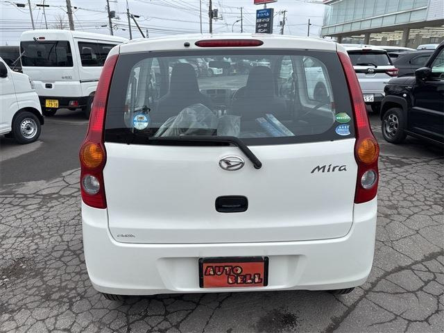 �e�탍�[����舵���Ă���܂��B���x�����@�ȂǋC�ɂȂ���͂��C�y�ɂ��₢���킹���������B