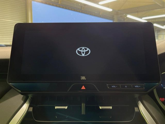 �y�����i�r�z�l�C�̏����i�r�𑕔����Ă���܂��B�i�r�̎g���₷���͂������A�I�[�f�B�I�@�\���[��!�L�����v�◷�s�͂������A�ʋ΂┃�����ȂǕ��i�̃h���C�u���y�����Ȃ�͂���