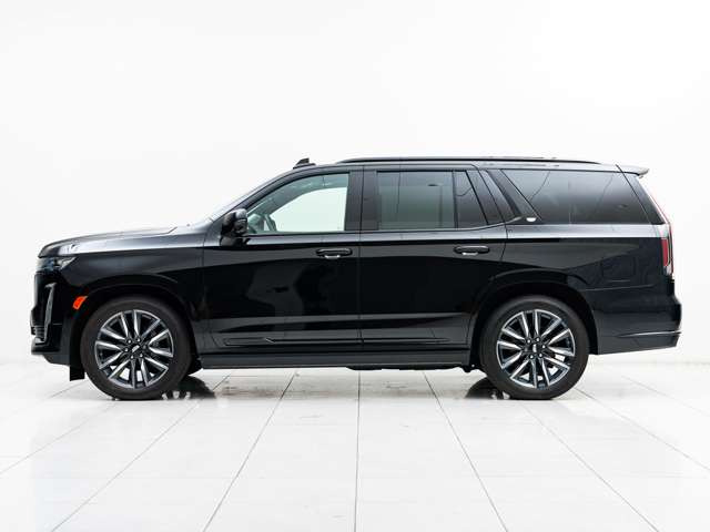 エスカレードスポーツ 4WD