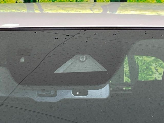 �y�X�}�[�g�V�e�B�u���[�L�T�|�[�g�z�ᑬ���s���ɑO���̎ԗ�����F�����A�Փ˂������Ȏ��͌x��ƃu���[�L�ŏՓˉ���Ɣ�Q�y�����A�V�X�g�B�����S�Ƀh���C�u�����y���݂��������܂��B