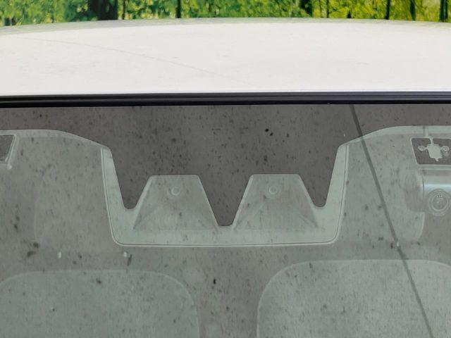 �y�X�}�[�g�A�V�X�g�z���s���ɑO���̎ԗ�����F�����A�Փ˂������Ȏ��͌x��ƃu���[�L�ŏՓˉ���Ɣ�Q�y�����A�V�X�g�B�����S�Ƀh���C�u�����y���݂��������܂��B