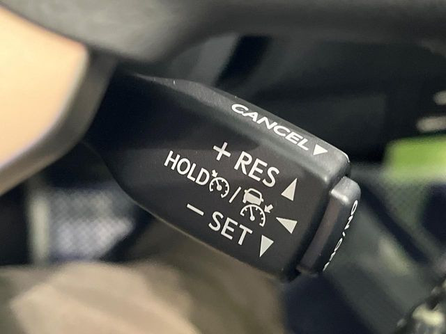 �y���[�_�[�N���[�Y�R���g���[���z�������H�ł̒��������s���y��!!�����ő��x��ۂN���[�Y�R���g���[�����A�Փˌy���V�X�e���ƘA�g���A�O���̎ԗ������m���ĎԊԂ�ۂ悤�ɑ��x���߂��Ă���܂�!!