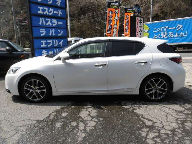 北は北海道、南は沖縄まで毎日たくさんのご成約を頂いております^^有料で全国対応2年又は3万キロ保証の加入も可能です^^全国の皆様に愛される中古車店を目指しております!