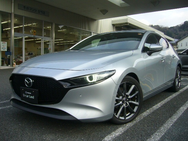 MAZDA3ファストバック2.0 20S Lパッケージ
